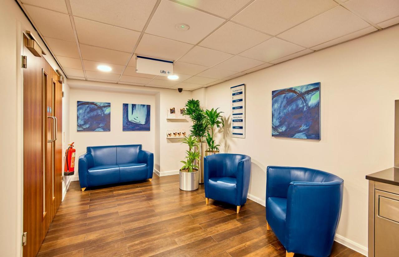 Holiday Inn Express London Stratford By Ihg Ngoại thất bức ảnh