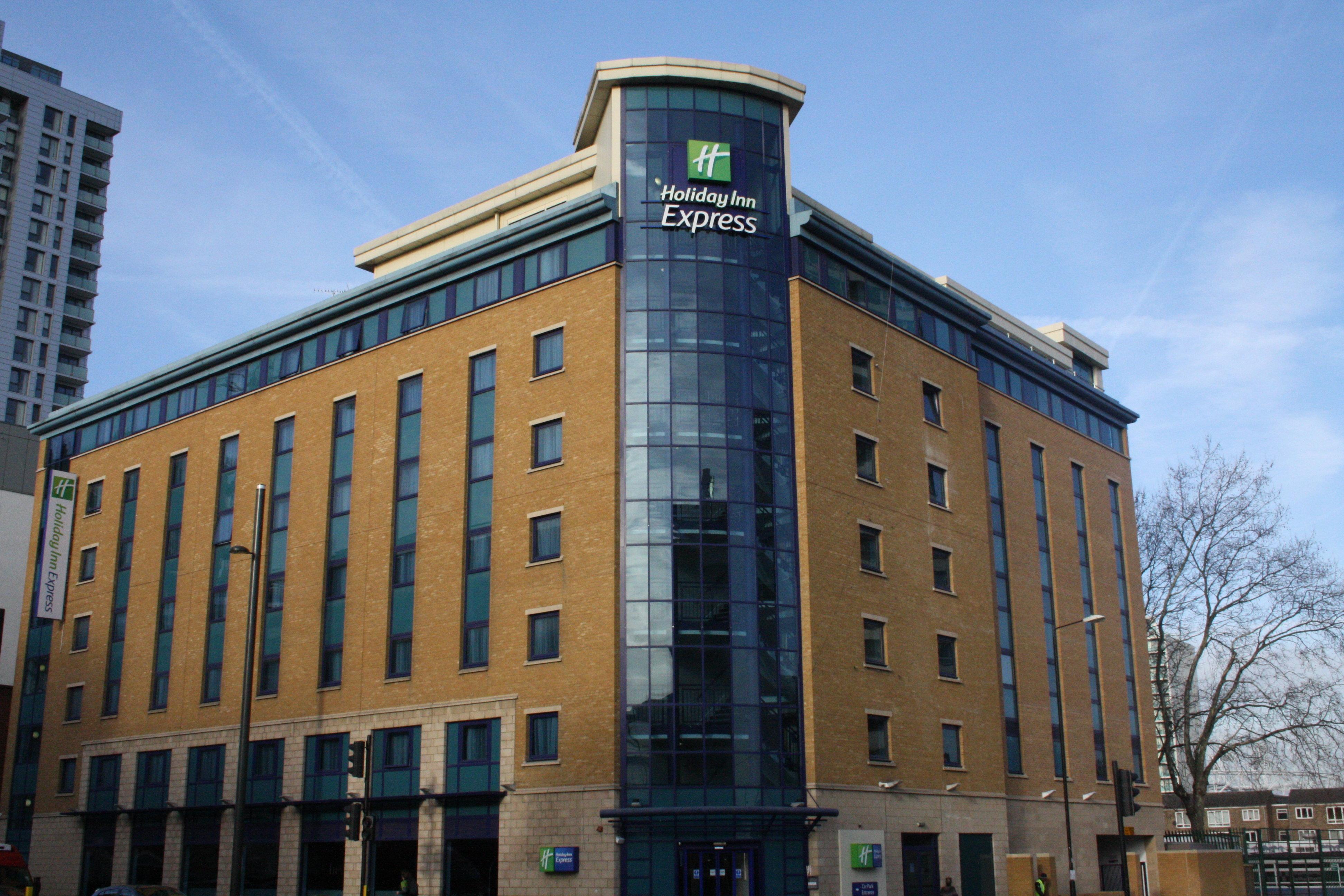 Holiday Inn Express London Stratford By Ihg Ngoại thất bức ảnh